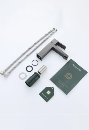 Смеситель Splenka для умывальника S01.10.09